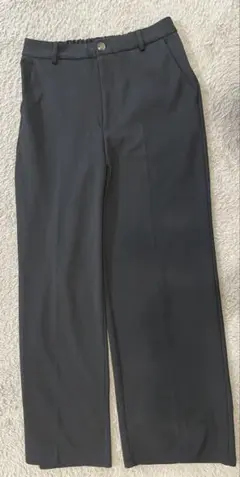 スラックス