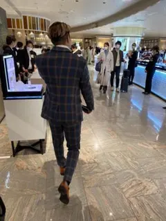 チェック柄ビジネススーツ 青茶