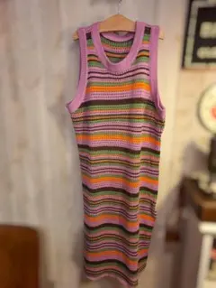 カラフルストライプノースリーブニットワンピース