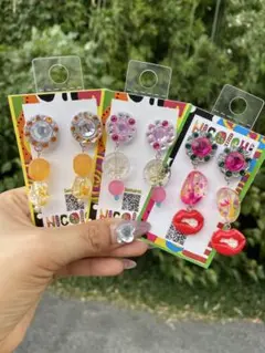 【NIC☺︎ICHI】ぶっ飛びピアス【真ん中】