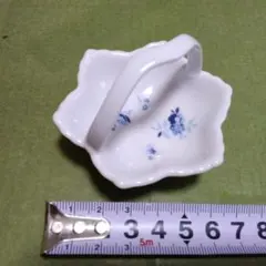 Item thumbnail for item bc3ba829-cb40-4069-91ec-e4ef0c721ff2