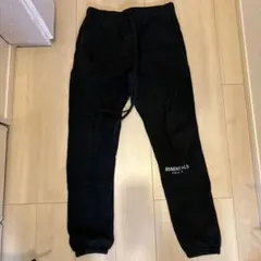 essentials スウェットパンツ