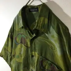【個性派古着】日本製　半袖総柄デザインシャツ　絵画風　アート柄　とろみ感　M