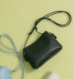 URBAN RESEARCH ROSSO 3ルームショルダーバッグ