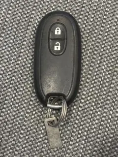 スズキ純正スマートキー　ワゴンR パレット　アルトのサムネイル