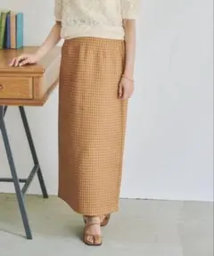 新品未使用⭐︎titivate バックスリットIラインスカート Mサイズ