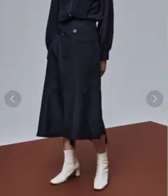 ほぼ未使用UNITED TOKYO ユナイテッドトウキョウバックラップスカート黒