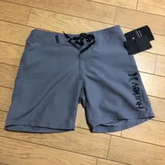 新品未使用 Hurley 子供用 kids サーフパンツ 水着