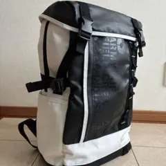ALPHA INDUSTRIES リュック メンズ バックパック黒 白のサムネイル