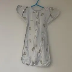 スワドル コペルタ おくるみ くまとおもちゃ Mサイズ 手が出せるタイプ