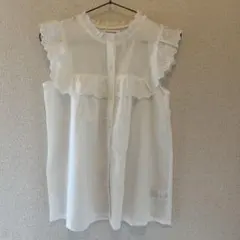 ノースリーブブラウス