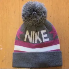 NIKE ポンポン付きニット帽 グレー/ピンク ナイキ ベビー ニットキャップ
