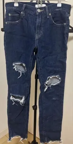 LOWRYS FARM ダメージデニムパンツ