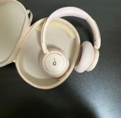 Item thumbnail for item 1cd3e545-77a3-49c4-873e-87d25717b8fc