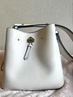 kate spade ホワイトレザーショルダーバッグ