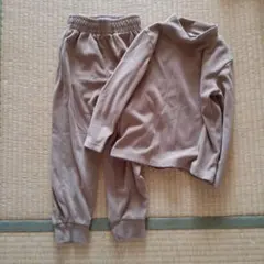 ベージュ フリース パジャマ 110cm