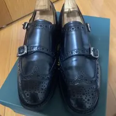 黒のダブルモンクストラップシューズのサムネイル