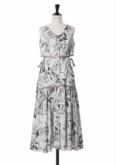 Herlipto Floral Cut-Out Long Dress