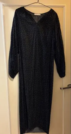 黒　ドット柄　長袖　ロングワンピース　パフスリーブ　アメリカンホリック