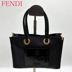 【美品】フェンディ ハンドバッグ ラバー ゴールド金具 ブラック