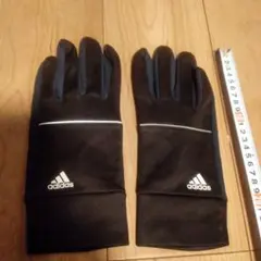 adidas スポーツ用黒手袋 反射材付きのサムネイル