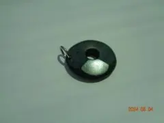 ハンドメイド　ネックレス・ペンダント　天然石　ヒスイ海岸　四っ葉