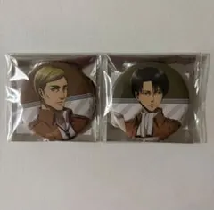 【在庫ラスト】進撃の巨人 アニカフェ リヴァイ エルヴィン 缶バッジ 2点セット