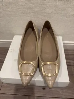 ランダ ♡ベージュ パンプス　23.5㎝