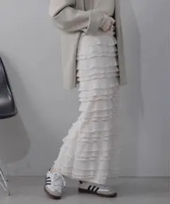 Kastane カスタネ　カットフリルIラインスカート　アイボリー