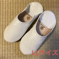 臭くない　バブーシュ　LLサイズ　ホワイト