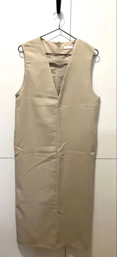 【美品】Ｖネックジャンパースカート