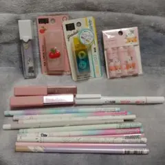 新品 文房具 17点 セット 鉛筆 消しゴム 修正テープ 等 まとめ売り