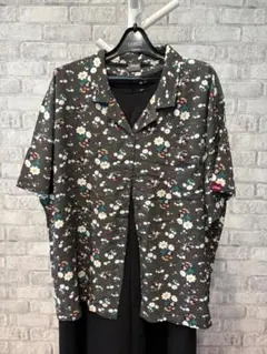 LL 新品 Disney ミッキー 花柄 半袖 冷感シャツ グレー　アロハのサムネイル