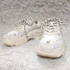 オ*ー様 [ 割引 ]BALENCIAGA Triple S スニーカー 37 オ*ー様 [ 割引 ]BALENCIAGA Triple S スニーカー 37