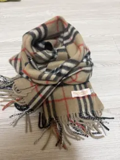 2026年最新】BURBERRY マフラー 赤の人気アイテム - メルカリ