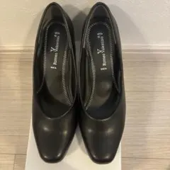 Romeo Valentino ブラック レザーパンプス