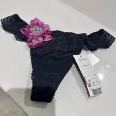 Item thumbnail for item ad90df83-76da-4b9c-9818-b0e19a3699c5