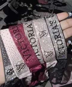 大人気 新品 Victoria’s Secret シャイン S サイズ Tバックのサムネイル