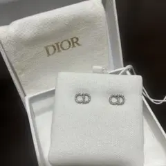 Dior CDスタッドピアス　シルバーのサムネイル