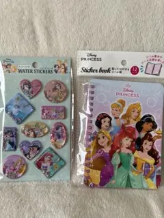 新品　品薄　ディズニープリンセス　ウォーターシール　シール帳
