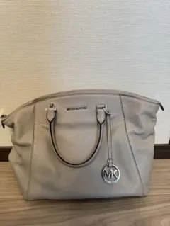 MICHAEL KORS ライトグレー ハンドバッグ