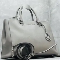 斜め掛け可/美品✨ マイケルコース ハンドバッグ 2way グレー レザー