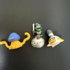 ドラゴンクエスト ミニフィギュアホイミスライム　メタルライダ　ももんじゃ　訳ありのサムネイル