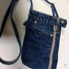 Item thumbnail for item 762e42ba-b333-4546-9a77-70bbcaa4a46f