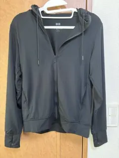 UNIQLO エアリズムUVカットメッシュフルジップパーカー