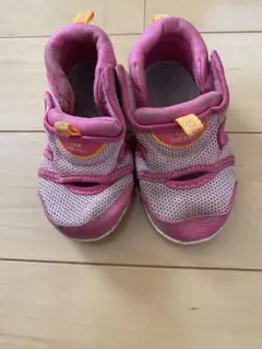 ニューバランス　サンダル