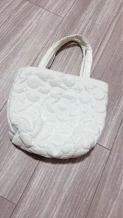 ホワイト 花柄 キルティング トートバッグ