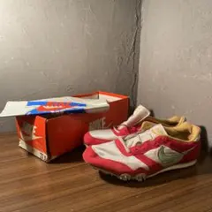 80s NIKE スニーカー 陸上用スパイク デッドストック 赤箱 巾着付きのサムネイル
