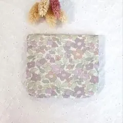 №1589　リバティ　ベッツィベリー(10GR)　ガーゼハンカチ