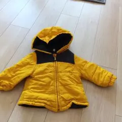 フード付き 黄色　ダウンコート 80サイズ